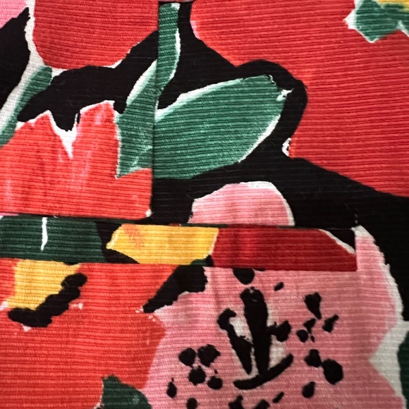 Zara Red and Green Patterned Skirt - Picture 7 of 16